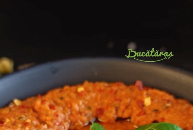 Cremă de fasole cu roșii uscate - Gustare rapidă de post