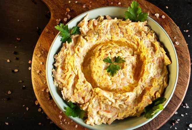 Salată turcească de morcovi - Gust și savoare într-o rețetă simplă și rapidă