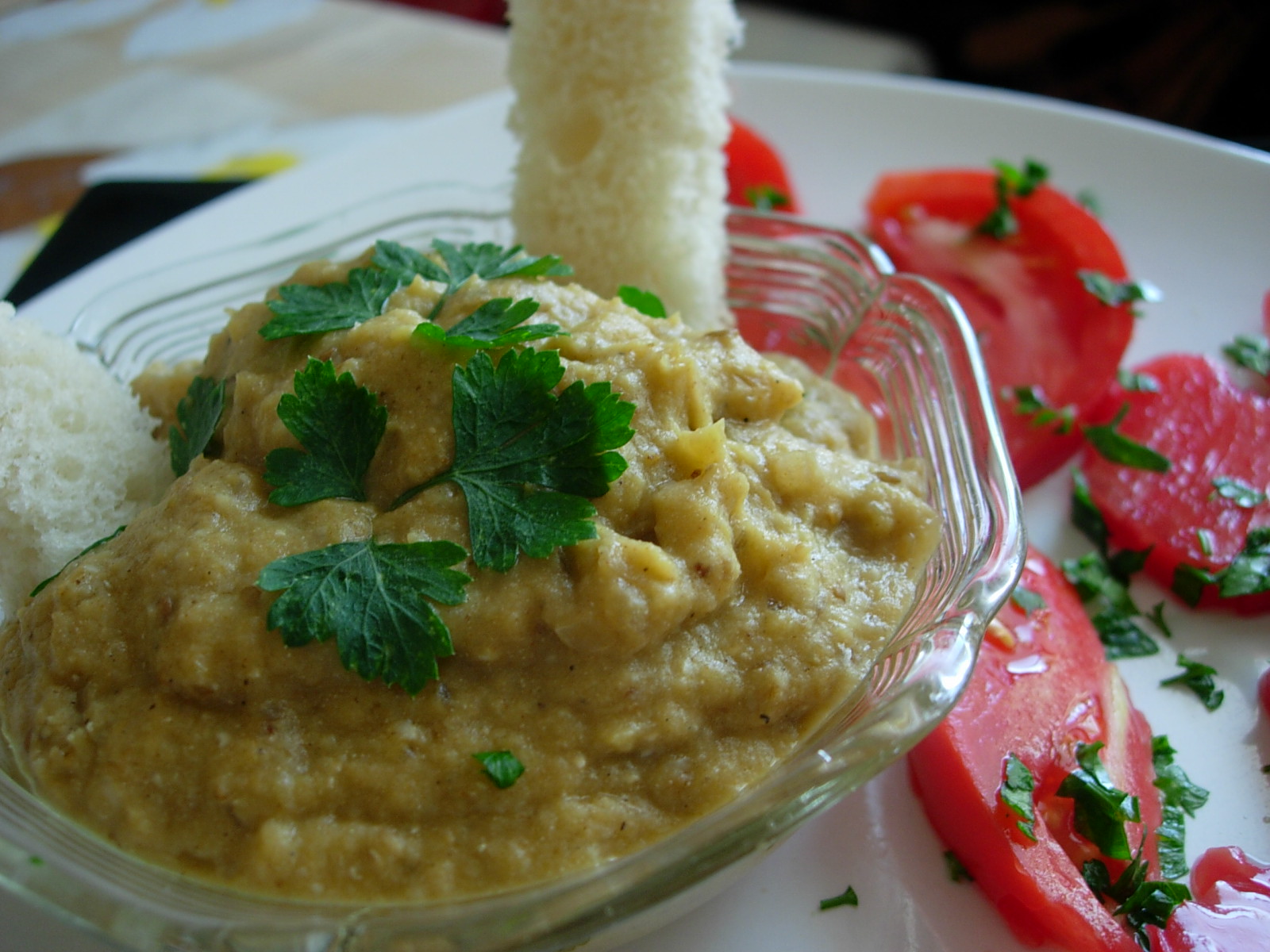 Pasta de vinete cu chimen si iaurt