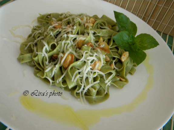 Tagliatelle aglio, olio & peperoncino