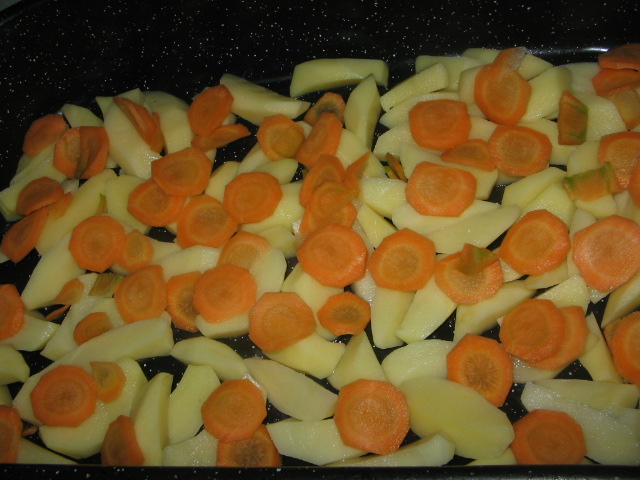 Ciuperci si legume la cuptor