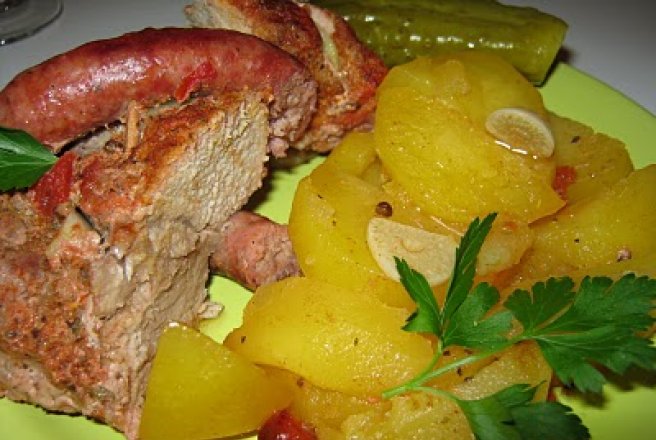 Muşchi de porc împletit cu cârnăcior