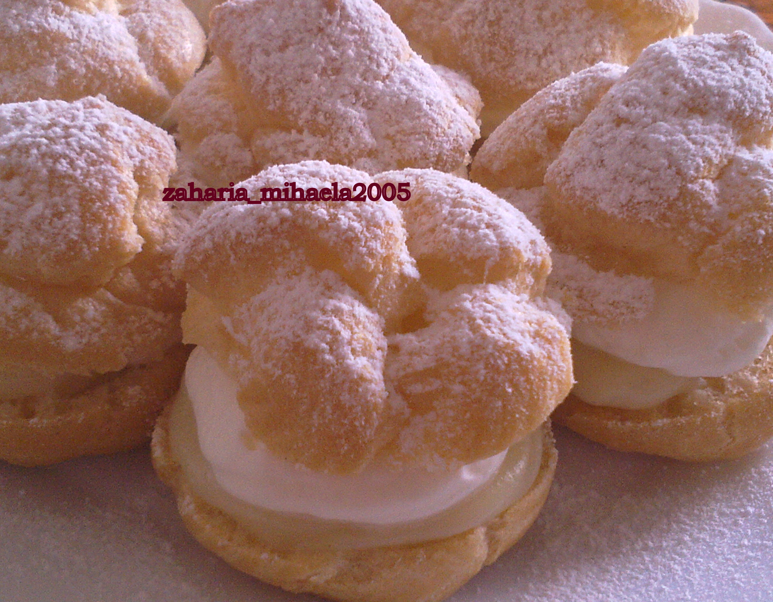 Choux a la creme