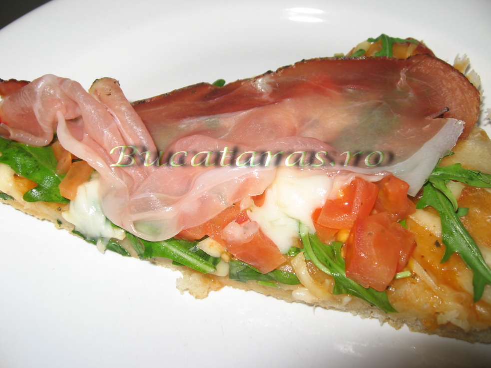 Pizza bruschetta