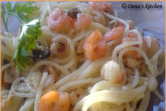 SPAGHETE CU FRUCTE DE MARE