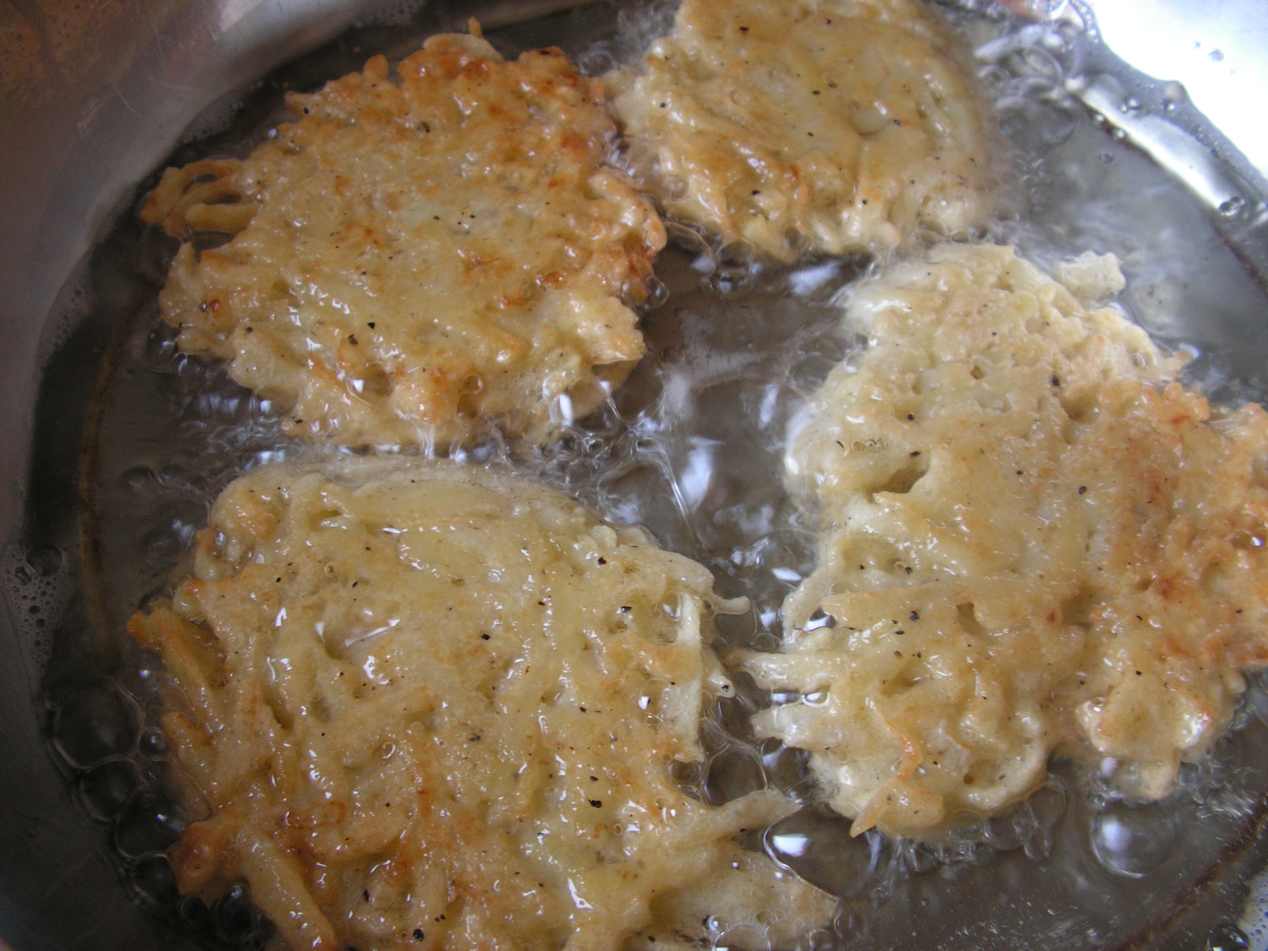 Latkes sau Gogosele de cartofi