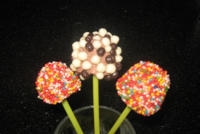 Lollipops a la Aziz(inghetata de ciocolata)