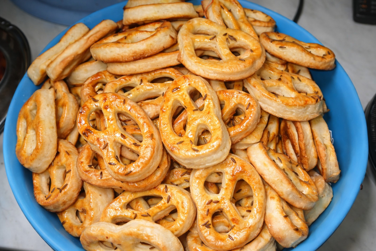 Covrigei sarati, fragezi