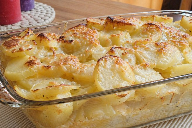 Cartofi gratinati