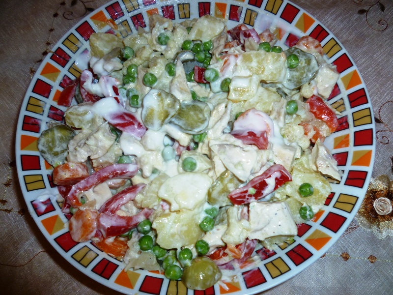 Salata de pui cu iaurt