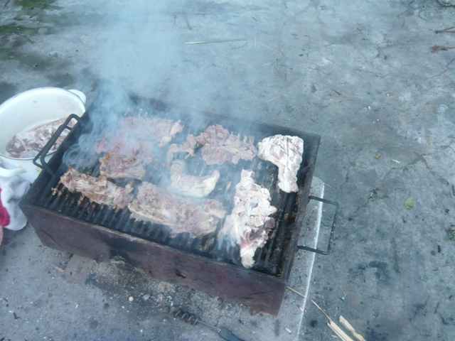 Pastrama de oaie la gratar