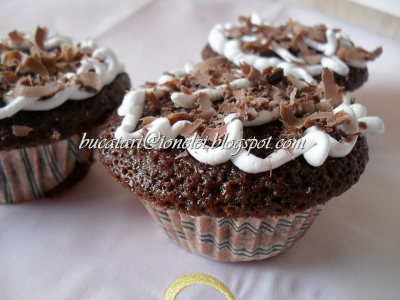 Muffins cu ciocolata