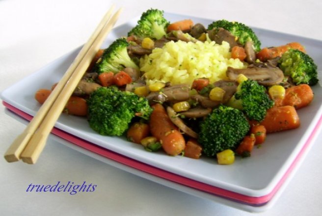 Stir fry cu legume