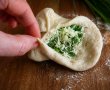 Placinte cu branza sarata si ceapa verde-11