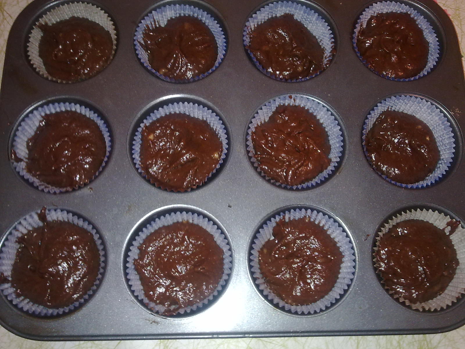 Muffins cu banane,cacao si glazura de ciocolata!!!