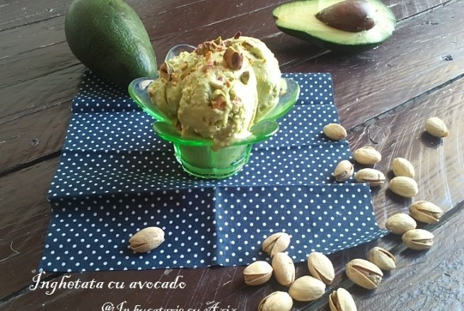 Inghetata cu avocado