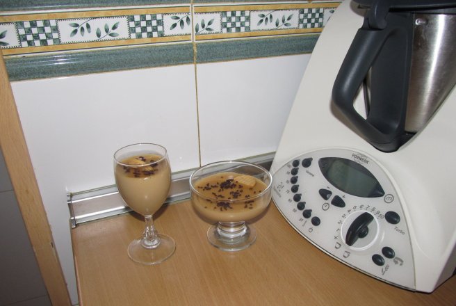 Crema de biscuiti simpli si caramel(Thermomix)