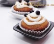 Muffins cu nuci si crema de branza-0