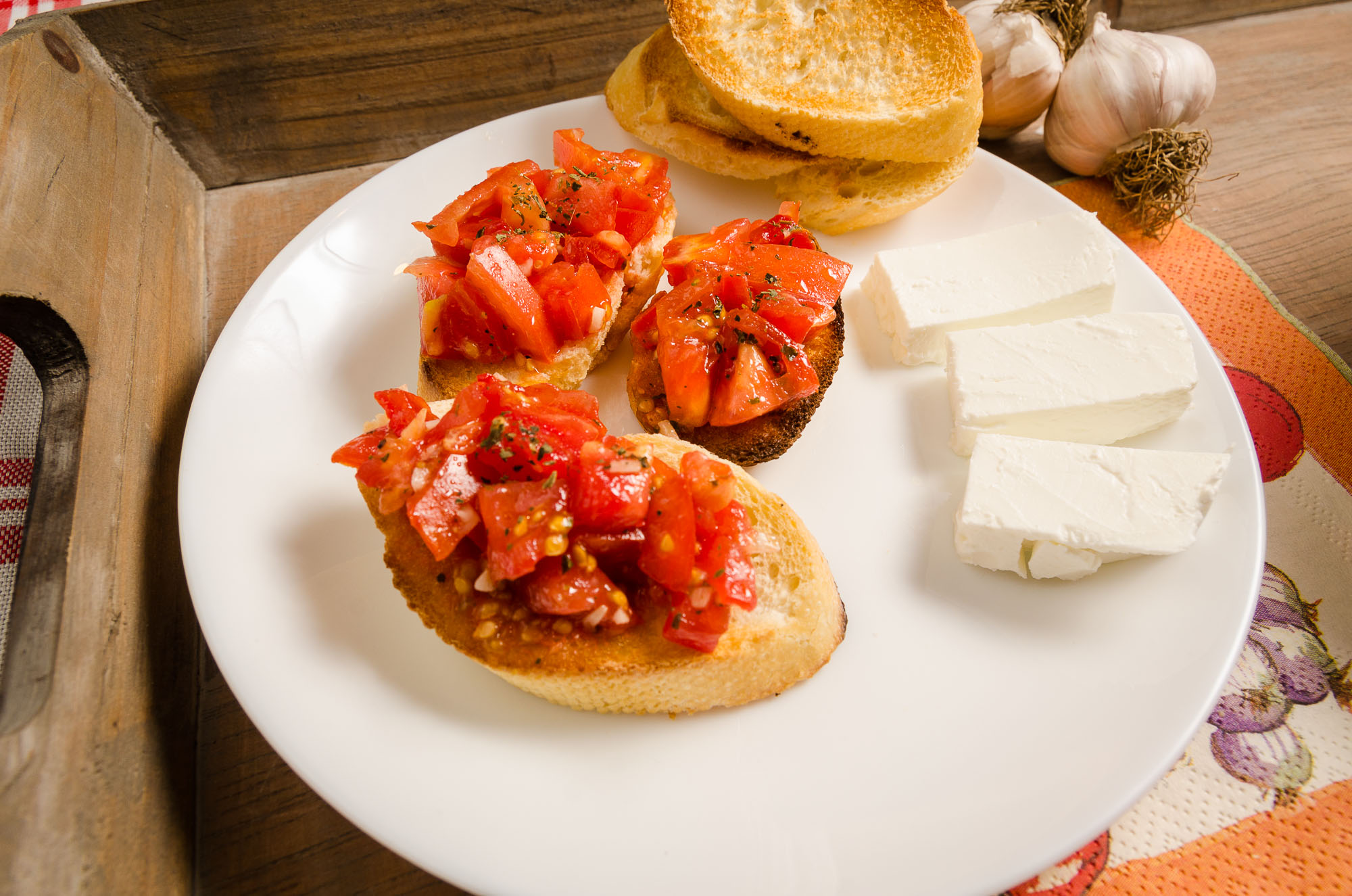 Bruschetta con feta