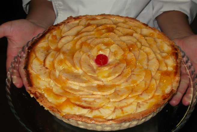 Tarta de mere cu crema de lapte