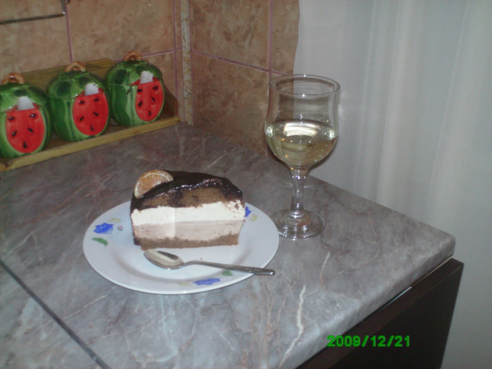 Tort de mousse de ciocolata