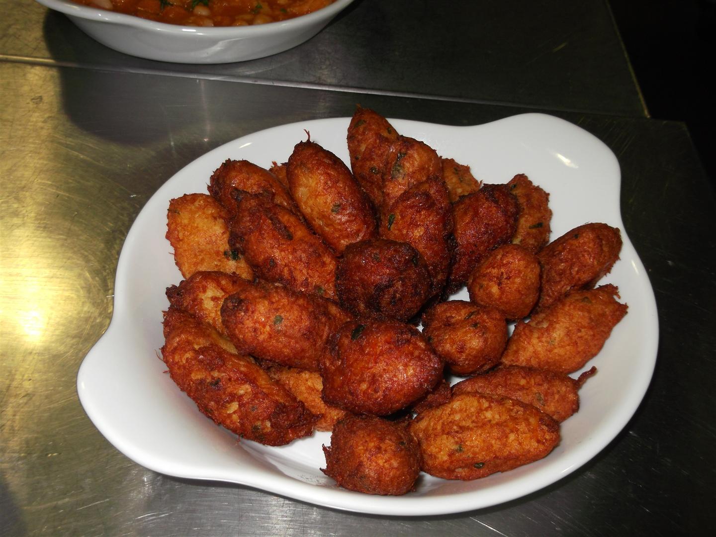 Pasteis de Bachalau (chiftele de cod)