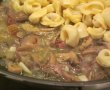 Tortellini cu prosciuto, ciuperci si sos de smantana-8