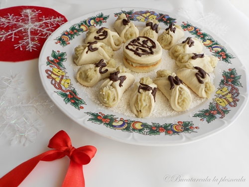 Biscuiti mentolati, cu crema de fructe