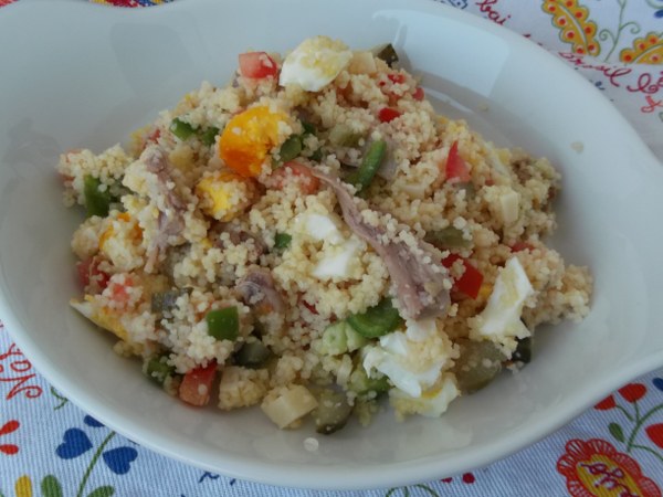 Salata de cus-cus cu pui si legume