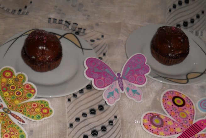 Cupcakes sub cupola de cocos