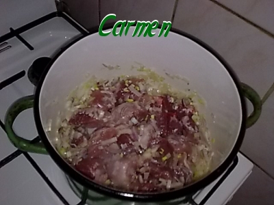 Rasol alb de porc cu ciuperci.