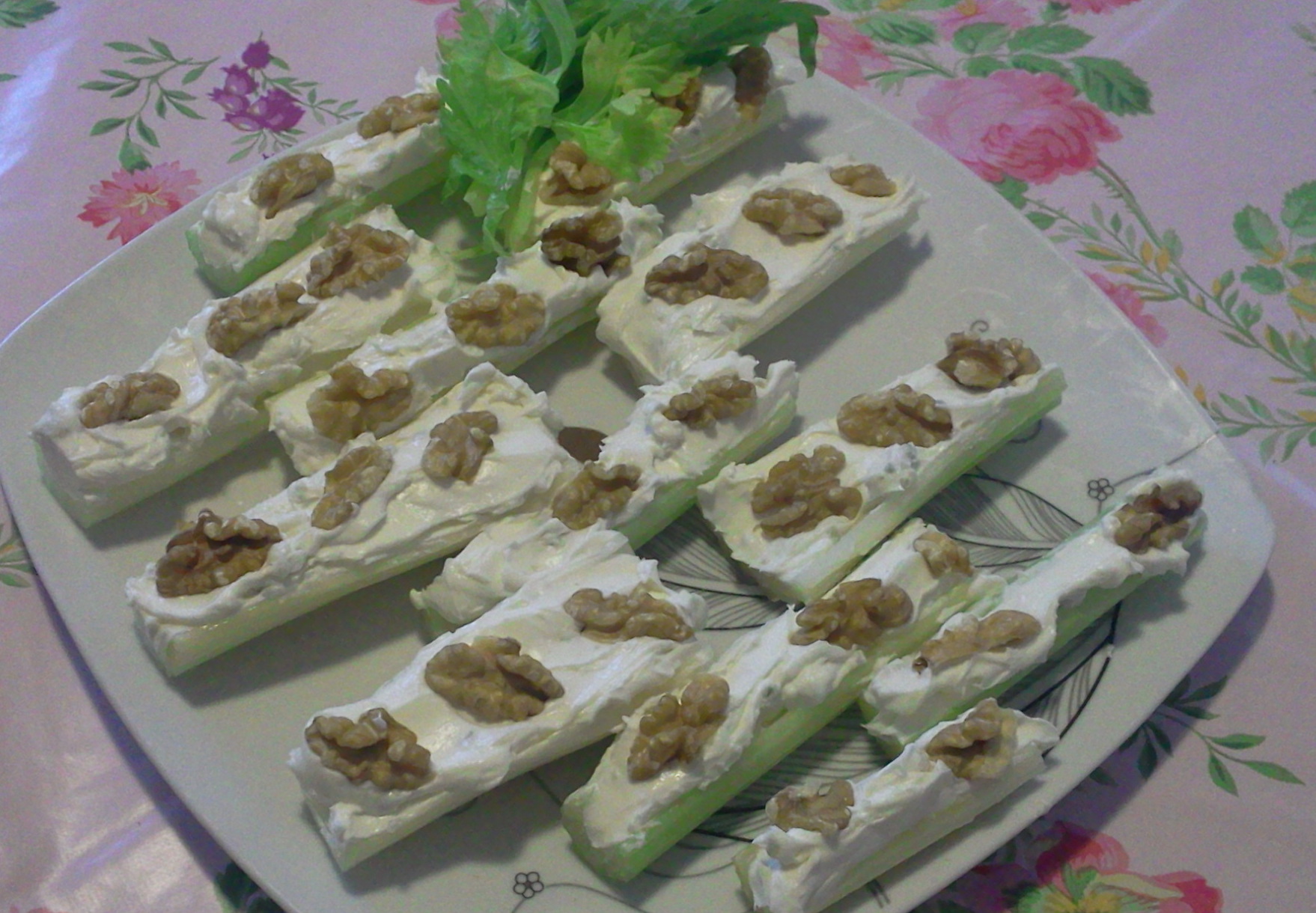 Barcute De Telina Alba umplute cu Gorgonzola