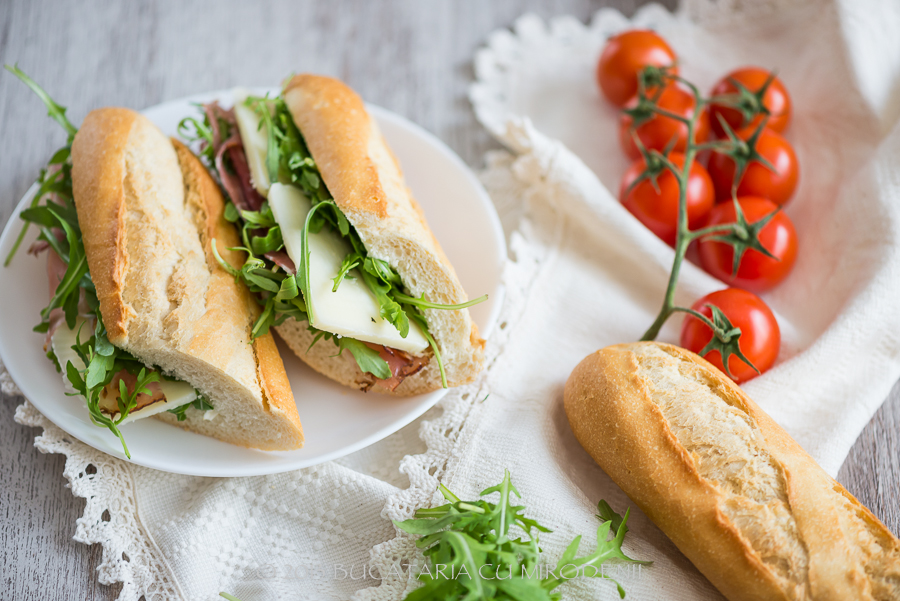 Sandwich cu rucola