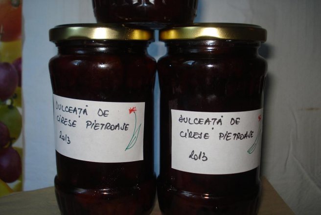 Dulceata de cirese pietroase