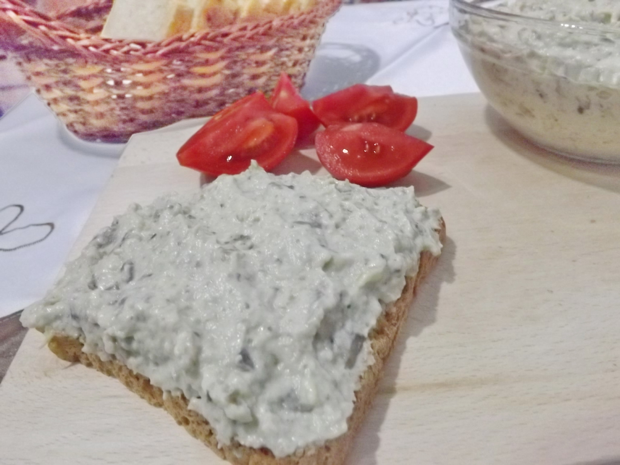 Salata de vinete cu ciuperci si ardei copti in vasul Zepter