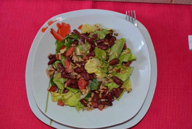 Salata de fasole boabe