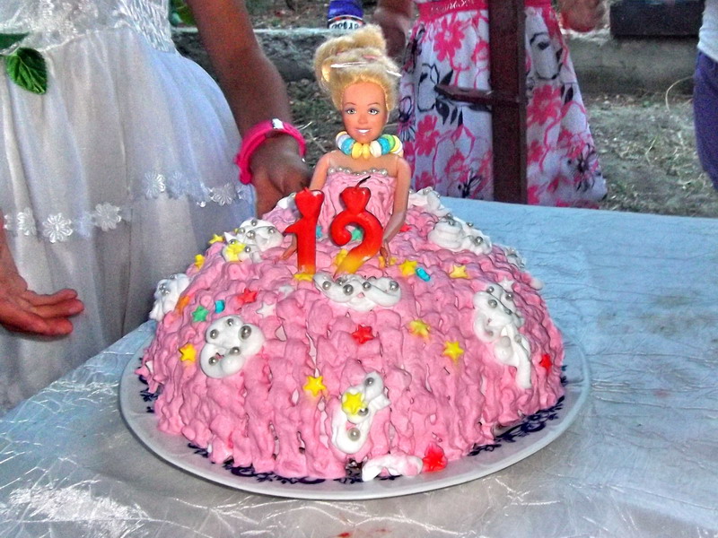 Tort Barbie