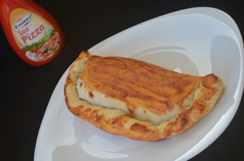 Pizza Calzone