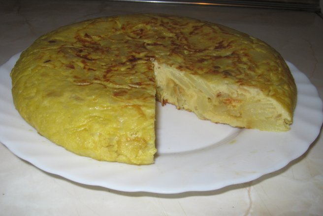 Tortilla spaniola de cartofi