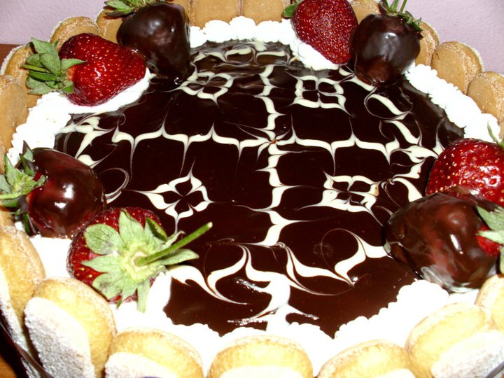 Tort cu crema de iaurt