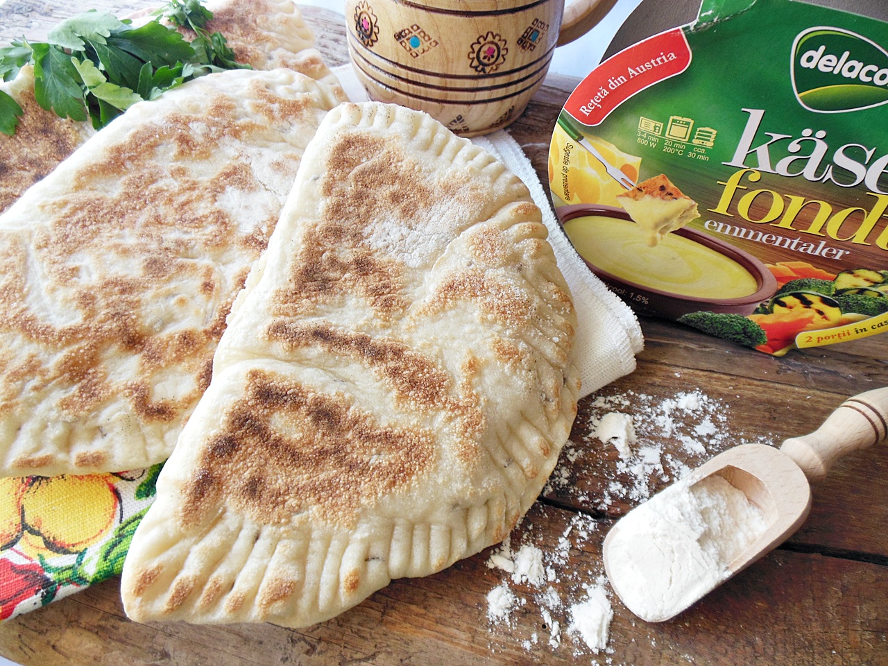 Turte cu branza fondue
