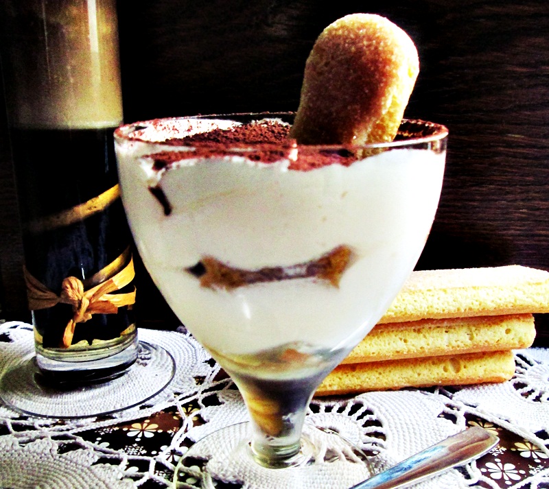 Tiramisu reţetă originală, la pahar