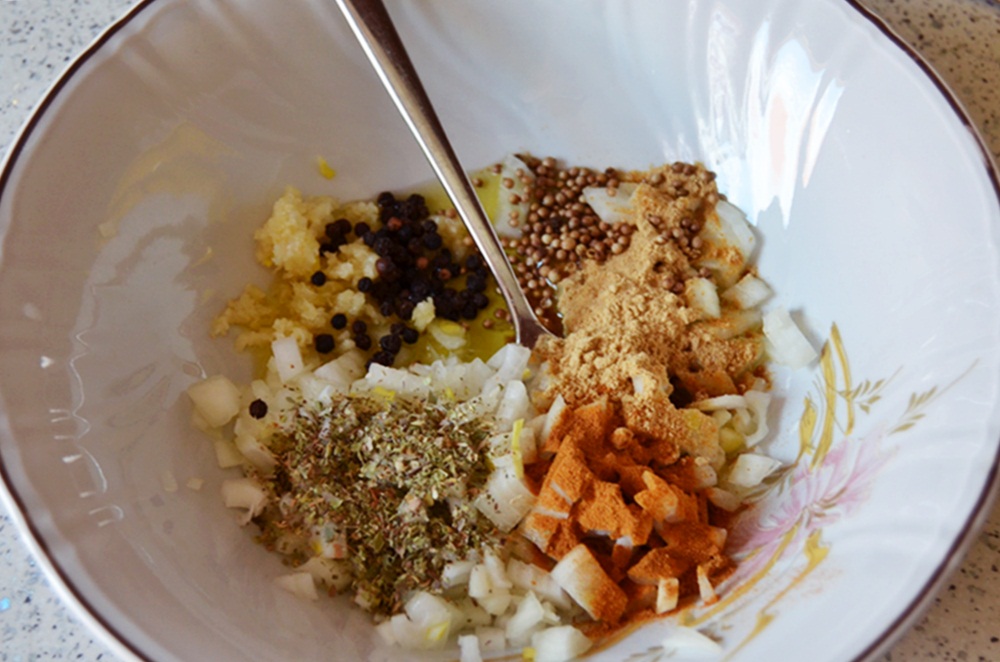 Pulpa de curcan cu legume la cuptor