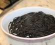 Linguini negre cu brocoli si creveti-14