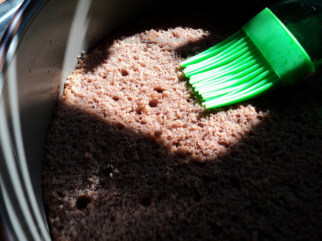 Tort cu ricotta si mousse de fructe de padure