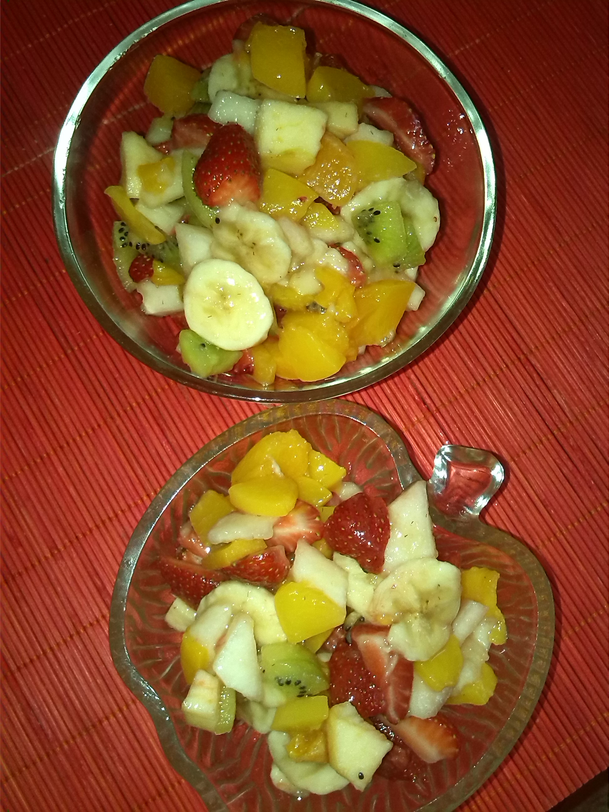 Salata de fructe