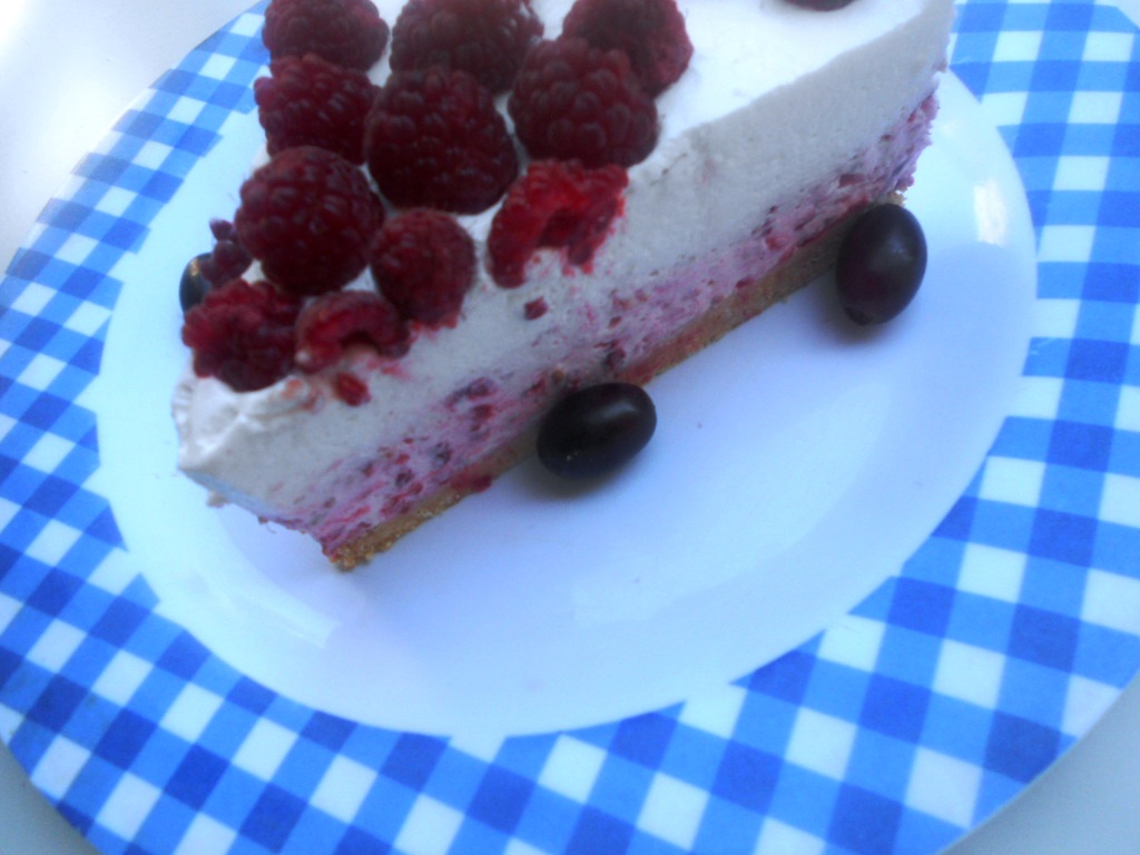 Cheesecake cu zmeura