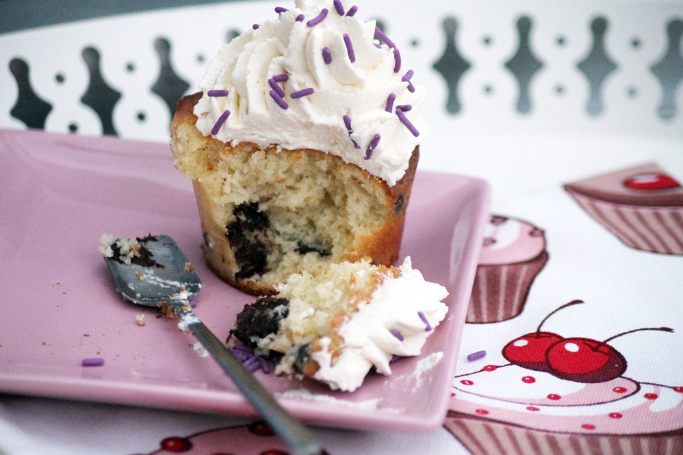 Muffins cu pepite de ciocolata si vanilie