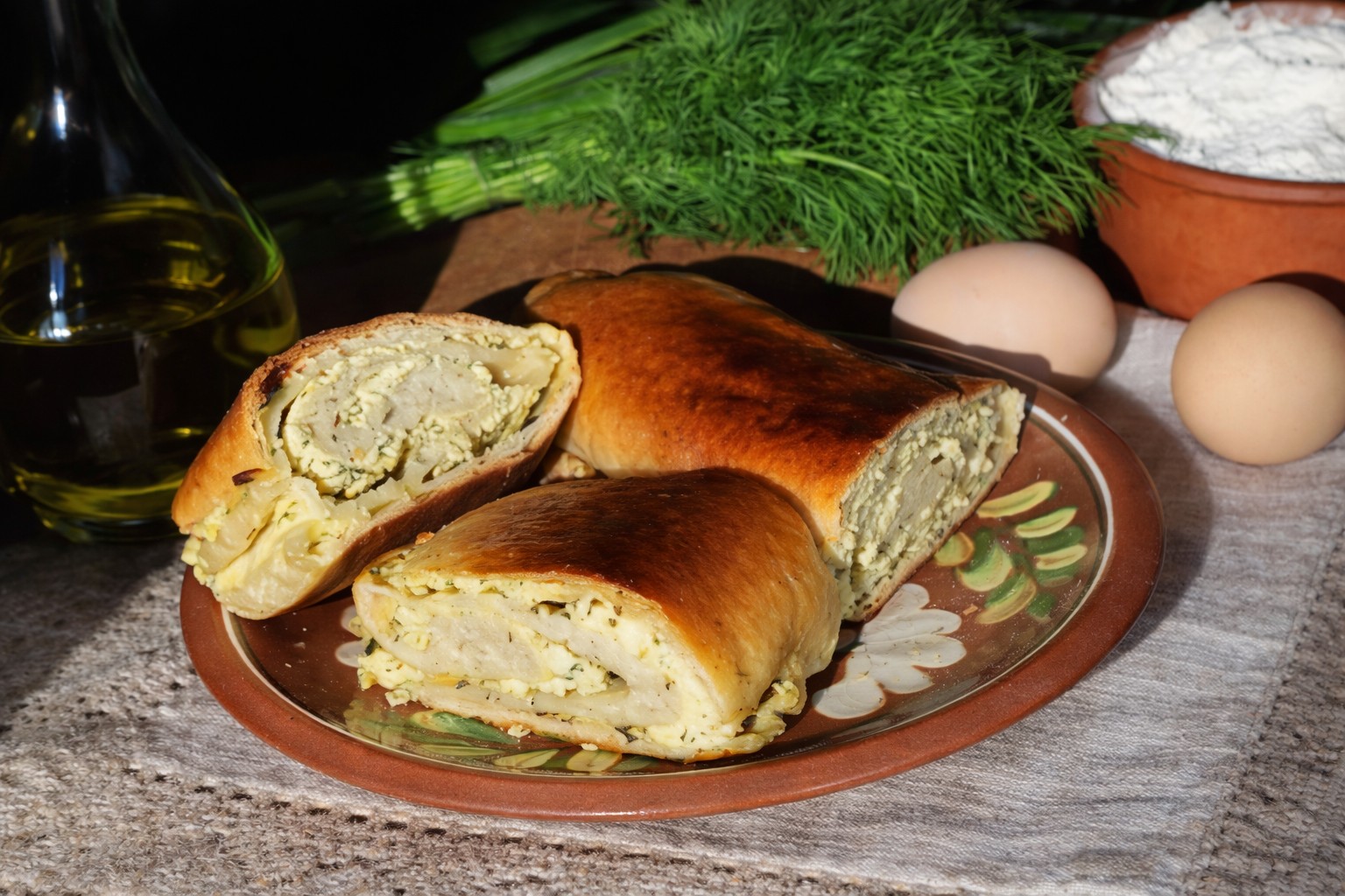 Placinta  bunicii cu branza ,marar si ceapa verde 