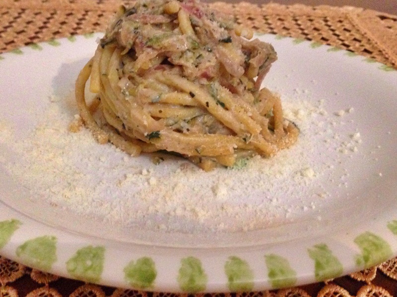 Pasta fresca con zucchini e panna